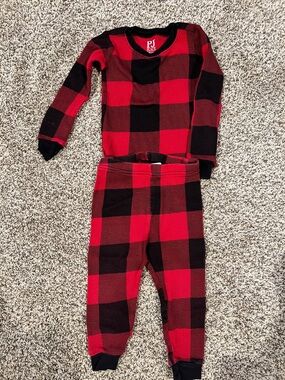 The Children's Place Red and Black Buffalo Plaid Thermal Pajama Set